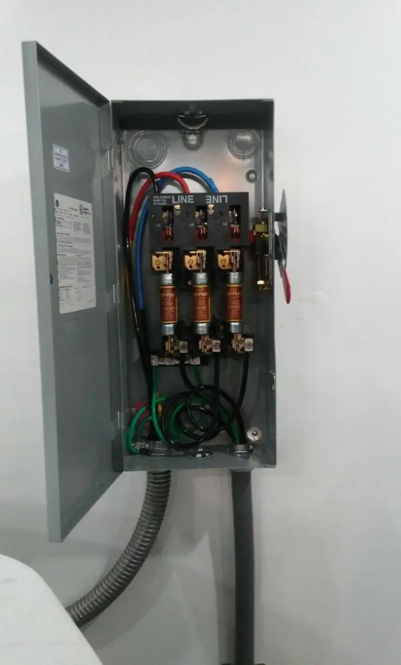 Three-phase disconnect switch installed for Smoke Detector Installation in Costa Mesa